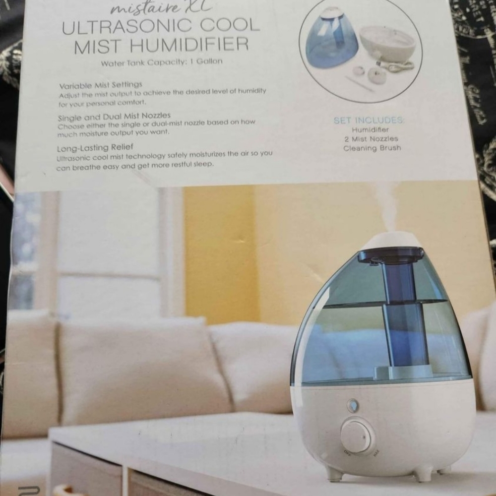 Pure Ultrasonic Mist Humidifier - Picture 2 of 3